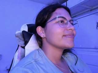 LADY-BROWNNNN live cam preview