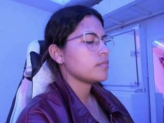 LADY-BROWNNNN live cam preview