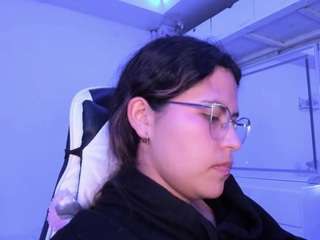 LADY-BROWNNNN live cam preview