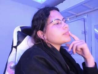 LADY-BROWNNNN live cam preview