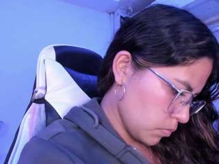 LADY-BROWNNNN live cam preview