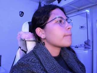 LADY-BROWNNNN live cam preview