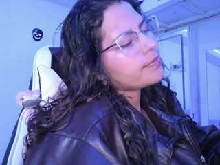 LADY-BROWNNNN