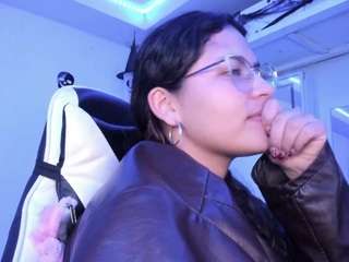 LADY-BROWNNNN
