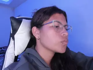 LADY-BROWNNNN's Live Sex Cam Show