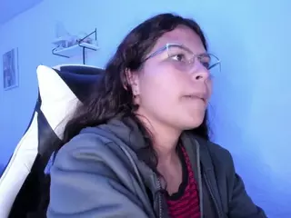 LADY-BROWNNNN's Live Sex Cam Show