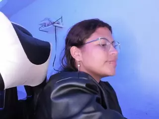LADY-BROWNNNN's Live Sex Cam Show