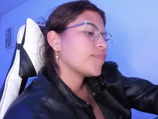 LADY-BROWNNNN's Live Sex Cam Show