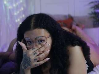 Live webcam model its-eve on Soda Cams