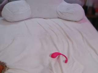 Live webcam model its-eve on Soda Cams