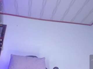 channelss-diirty Live Webcam on CamSoda