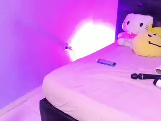 Kitty's Live Sex Cam Show