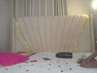 Live webcam model 1sexy-love on Soda Cams