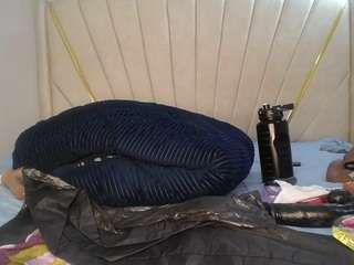 Live webcam model 1sexy-love on Soda Cams