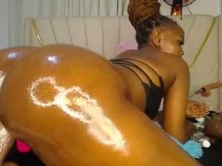 Live webcam model 1sexy-love on Soda Cams