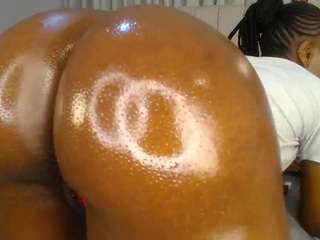 le modèle 1sexy-love est en webcam porno dans un show sur le site camsoda, il possède les tags suivants: amateur,pussy,lingerie,lovense,lush,naked,orgasm,phatass,solo,anal,spank,squirter,striptease,tease,teen (18+),thong,toys,handjob,fingers,fingering