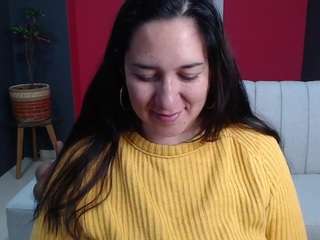  hot-white-snows chat room