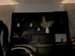 MaryLewis live cam preview
