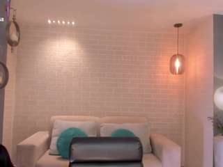 torisantos live cam profile