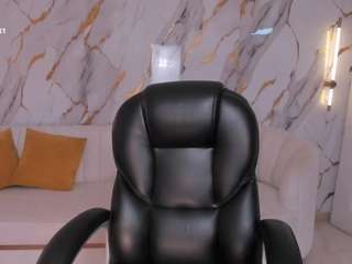 le modèle torisantos est en webcam porno dans un show sur le site camsoda, il possède les tags suivants: ass,average,black hair,blowjob,brown eyes,cum,dildo,facial,feet,hd,small tits