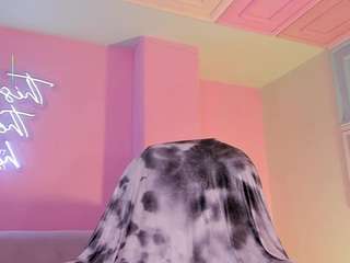 Bella Carteer live webcam show