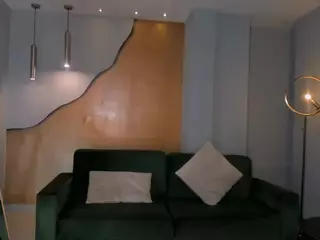 Bella Carteer's Live Sex Cam Show
