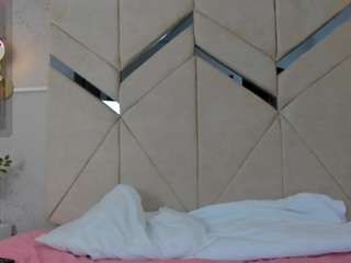 liavelez Live Webcam on CamSoda