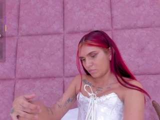 liavelez live cam profile