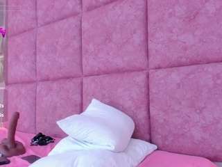 liavelez Young live webcam