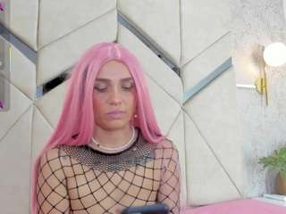 liavelez Live Webcam on CamSoda