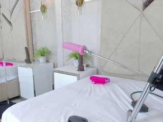 Live cam show with Lia