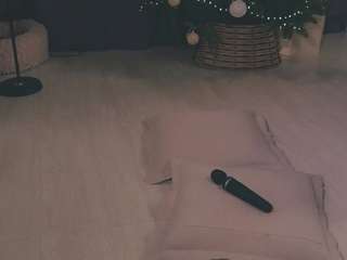 senisemorel Live Webcam on {site_name}