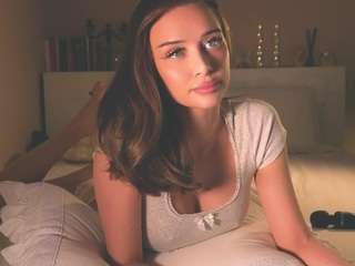 senisemorel Live Webcam on CamSoda