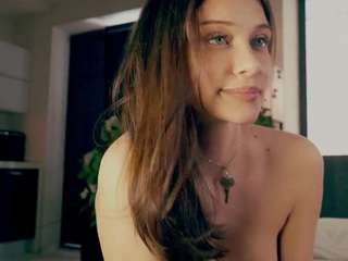 senisemorel live cam profile