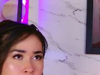 sarawolff webcam
