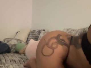iluvjuicy247 from CamSoda is Freechat