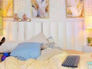 mydreams69 Live Webcam on CamSoda