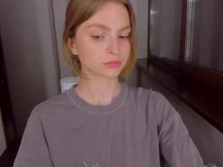 malenagold Live Webcam on CamSoda