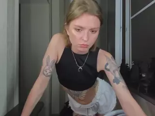 Molly's Live Sex Cam Show