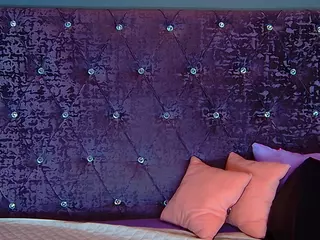 NoraBigAss's Live Sex Cam Show