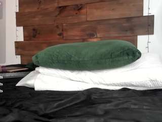 candy-millers Live Webcam on CamSoda