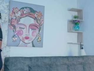 victoria-vega1 webcam model