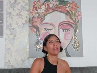 victoria-vega1 Live Webcam on CamSoda