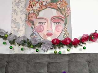 victoria-vega1 Live Webcam on CamSoda