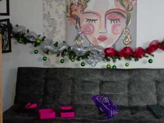 victoria-vega1 webcam model