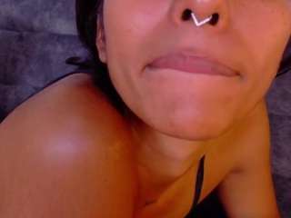 victoria-vega1 live webcam show
