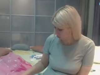 kyliepag webcam model