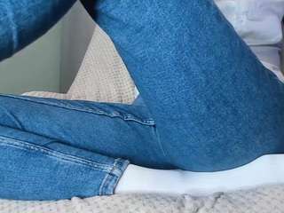 sexybbhotty, female webcam model,  years old, on live webcam