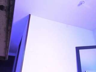  amber-raus chat room