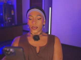 amber-raus's CamSoda show and profile